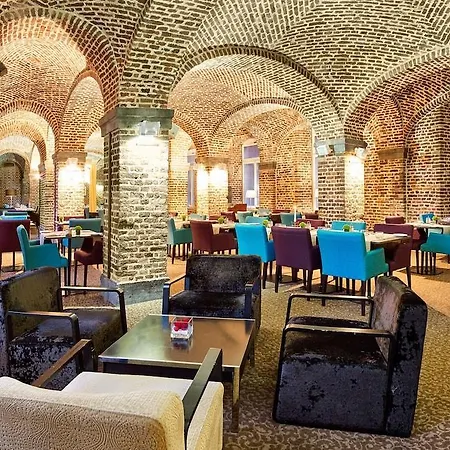 Mercure Centre 4*