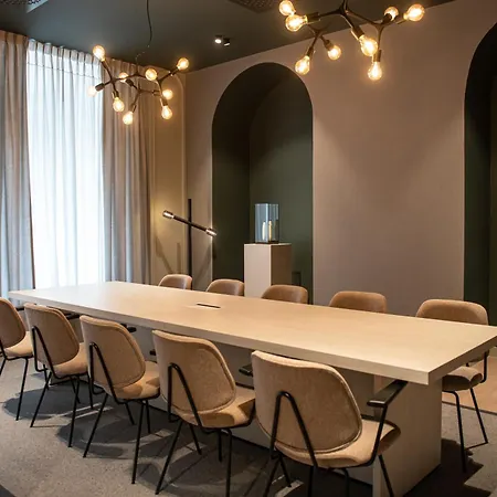Hotel Mercure Centre 4*