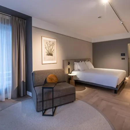 Mercure Centre Hotel