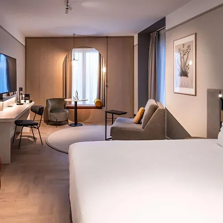 Hotel Mercure Centre 4*