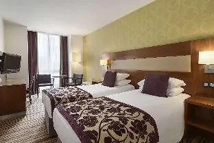 Mercure Centre 4*