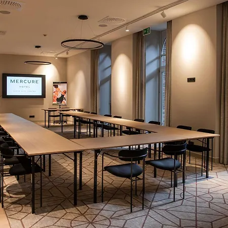 Отель Blooma Centre - Accor Handwritten Collection 4*