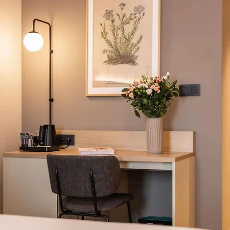 Blooma Centre - Accor Handwritten Collection 4*