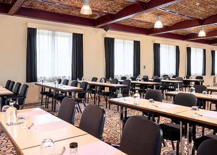 Hotel Blooma Centre - Handwritten Collection 4*