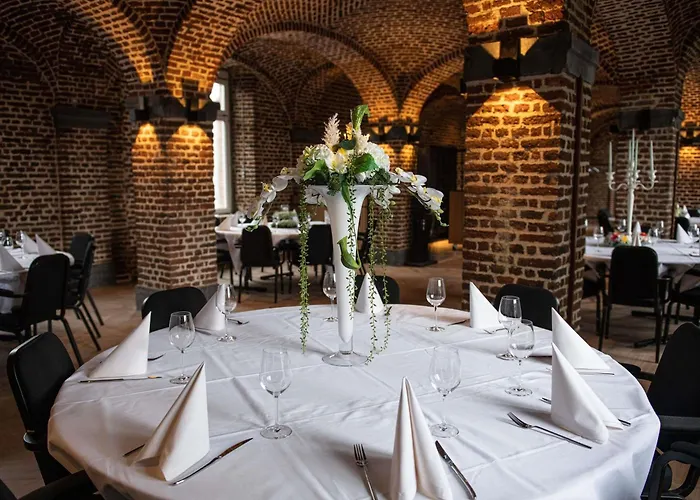 Blooma Centre - Handwritten Collection 4* Liege